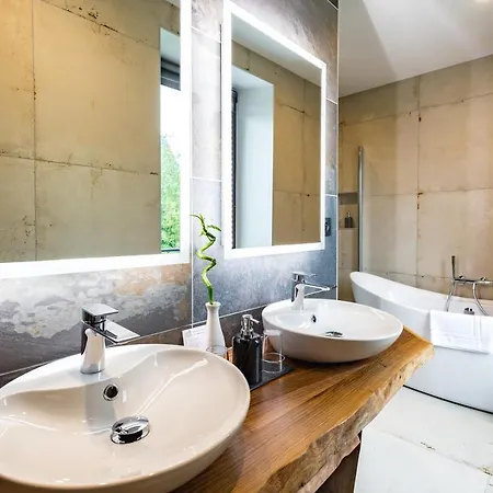 Clos L'abbe, Piscine & - Demeure De Prestige Nyaraló